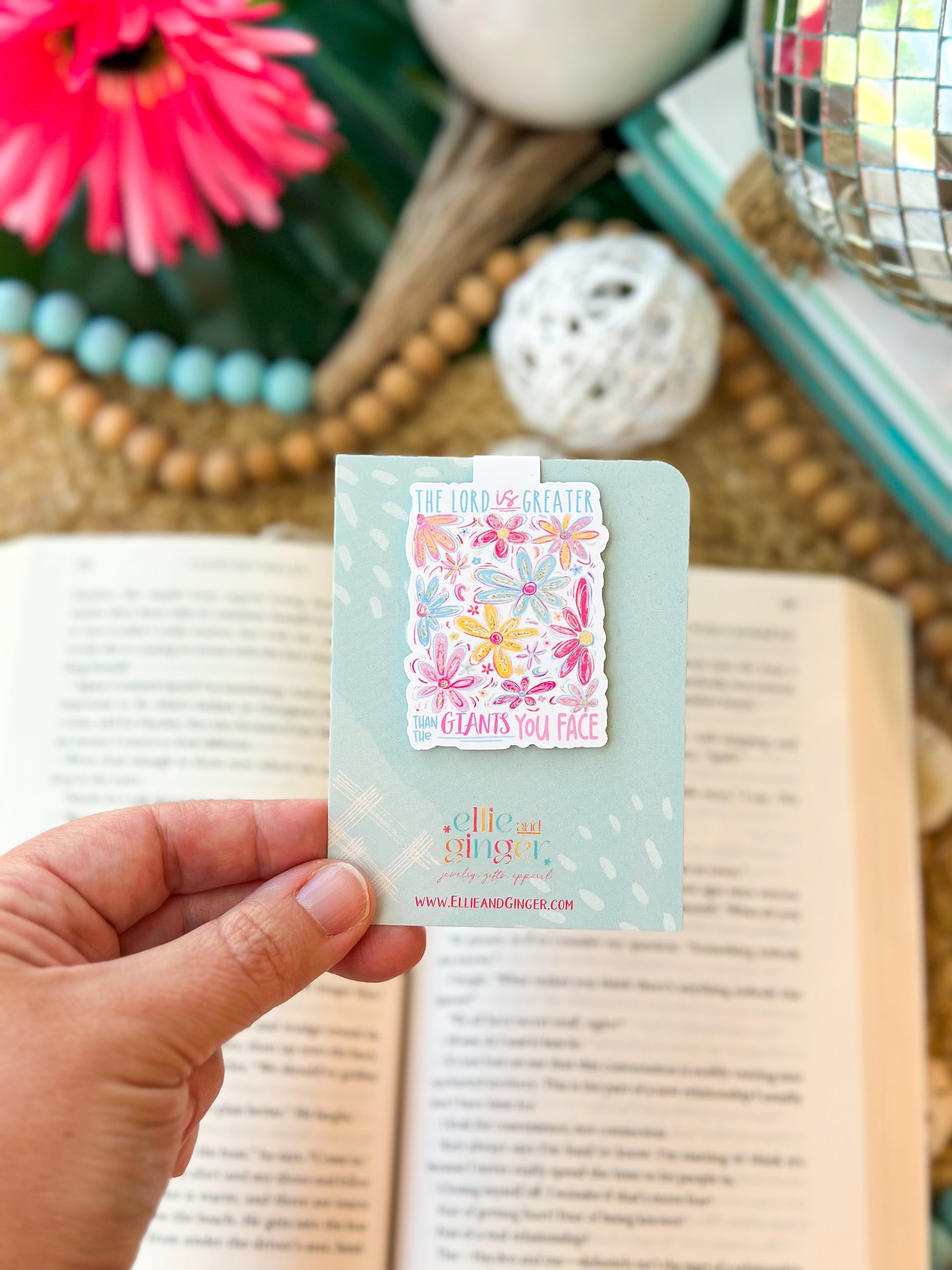 Magnetic Bookmark, The Lord is Greater than the Giants You Face, Drawn Colorful Flowers